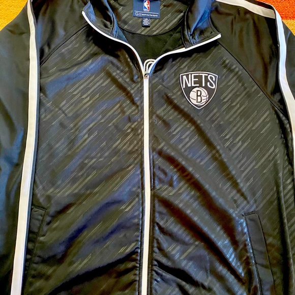Mens Brooklyn Nets jacket NIB